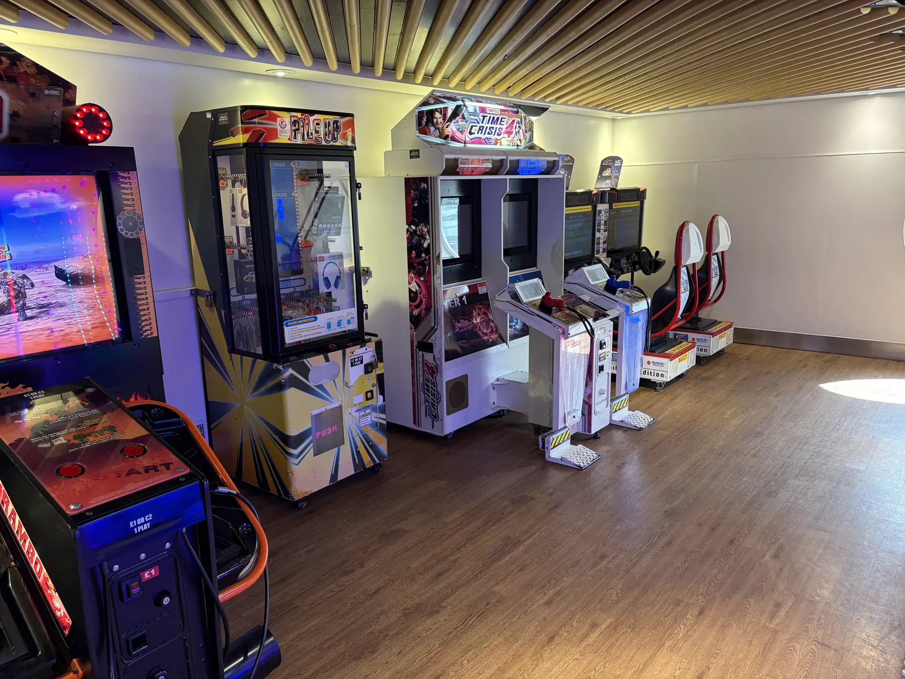 Bornes d'arcade sur le Delft Seaways